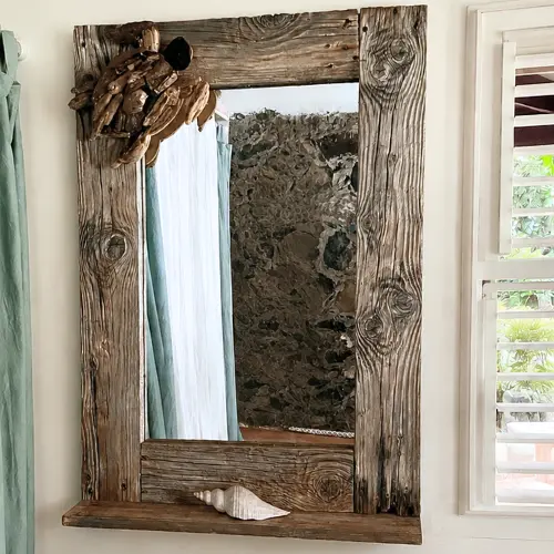 Cadre artisanal en bois de ponton fait main avec miroir en Martinique